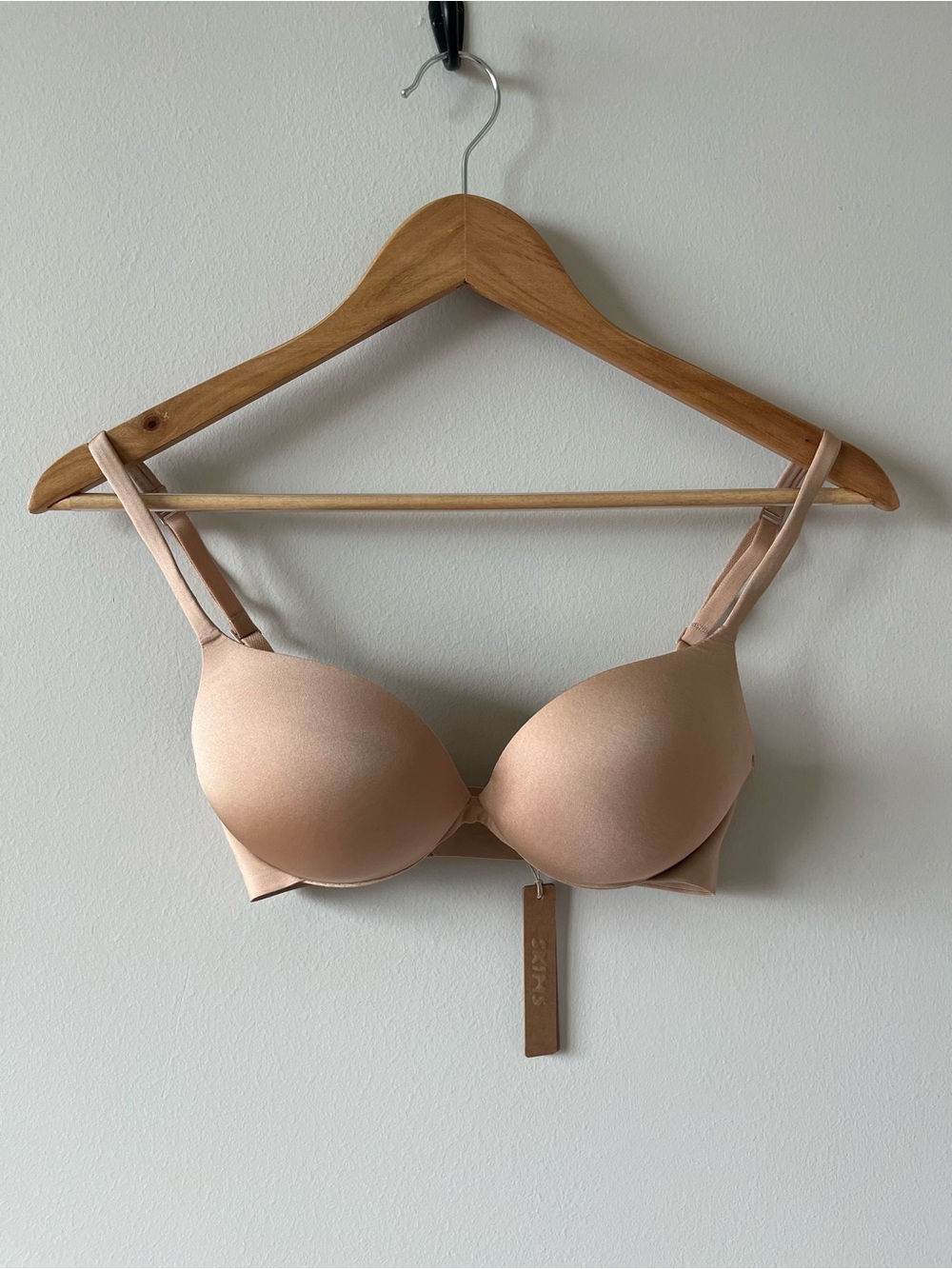 SKIMS Ultimate Push Up Plunge Bra 30D 32C 32D NWT Clay Color